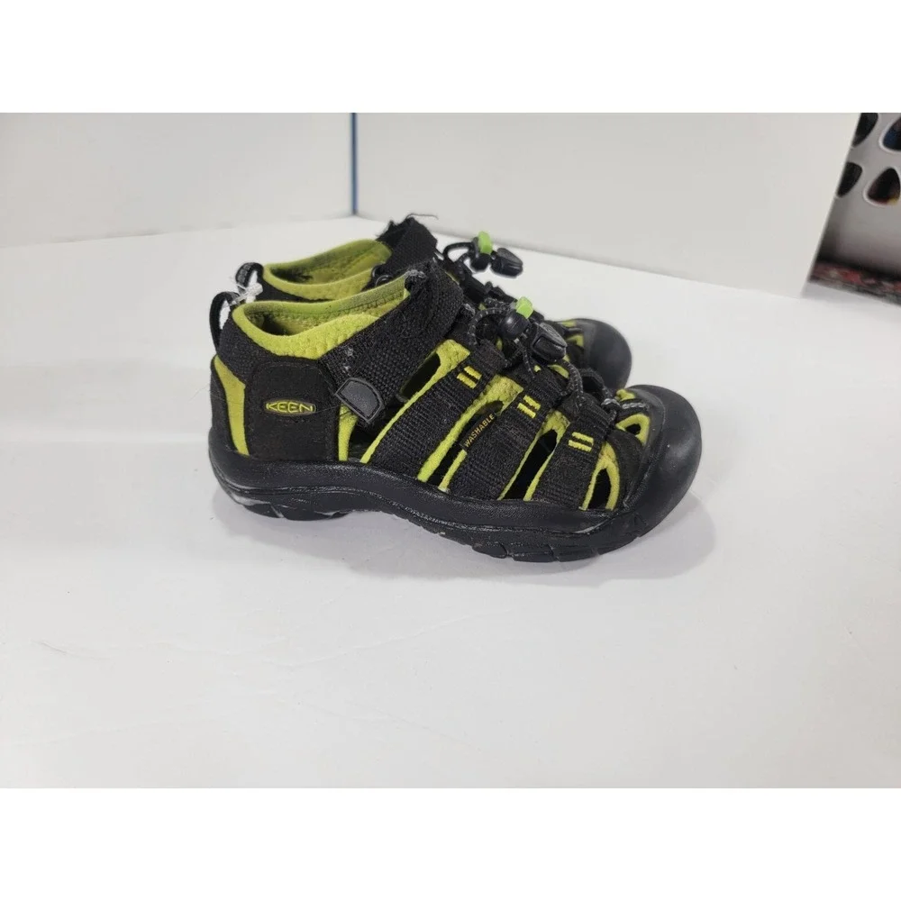 Keen Newport‎ H2 Sandals Toe Protection Black Green Size 11C Youth Kids Boys